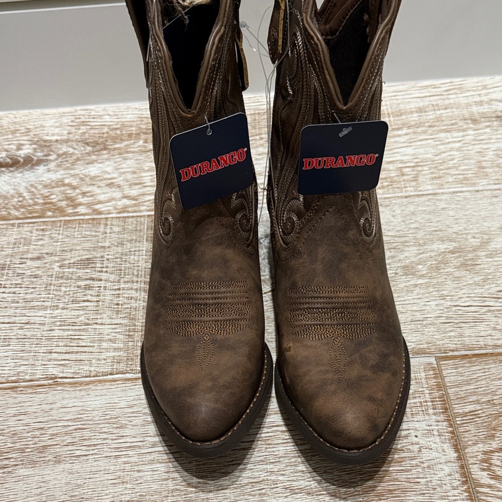 Brown Western Cowboy Boots - Picture 4 of 9